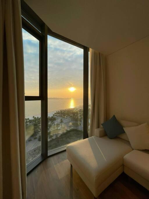 Modern Beachfront At Bay Apartment Ha Long